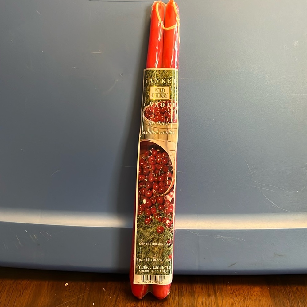 Vintage‎ Yankee Candle Wild Cherry 12" Taper Candles Sealed Rare Retired